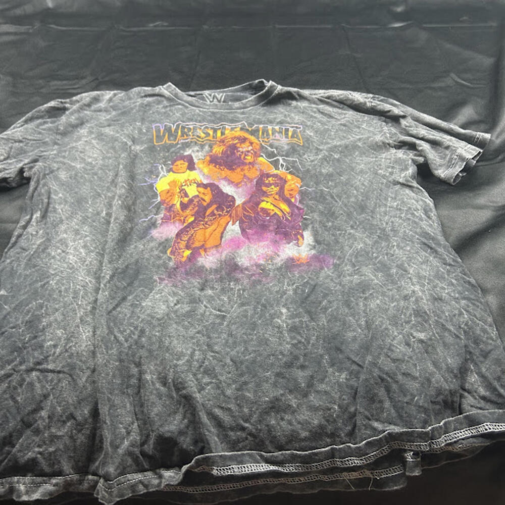 WrestleMania UNISEX Gray Acid Wash Short Sleeve T-Shirt Size L